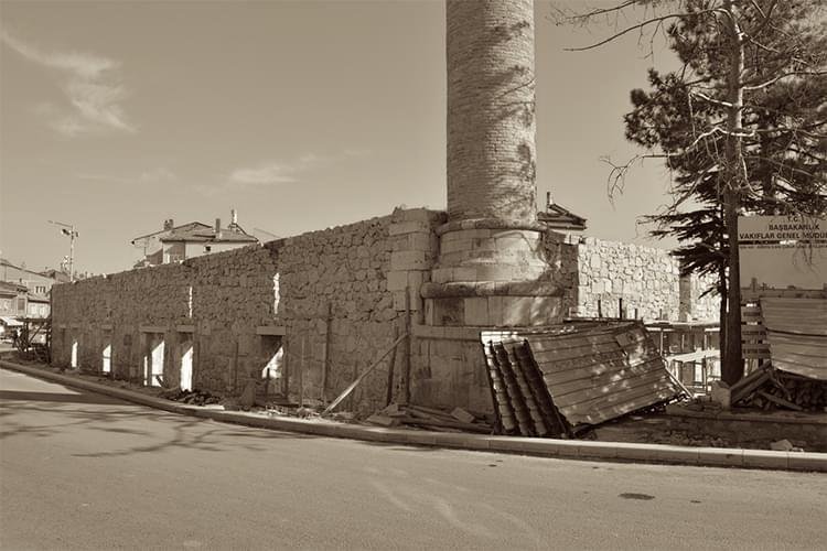 Çukur Camii